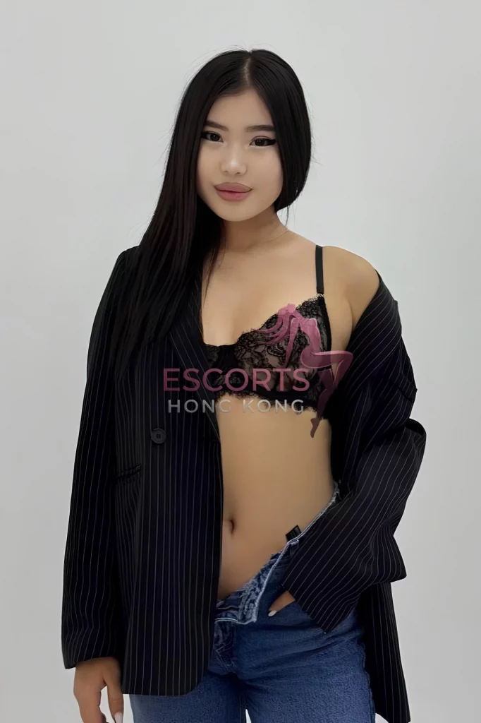 Dinara, 20 years, 170 cm