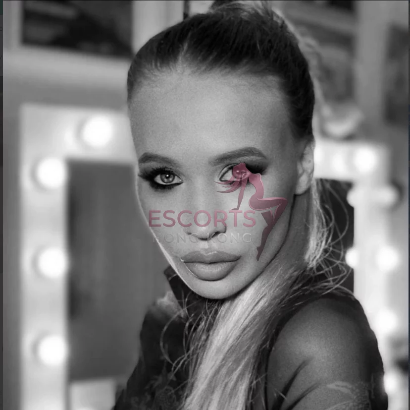 Ksenia, 23 years, 165 cm 3