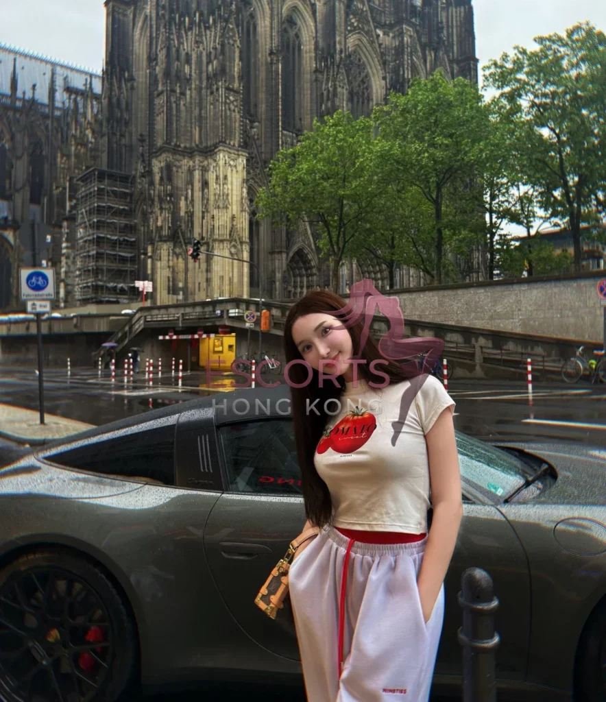 Monica, 22 years, 165 cm