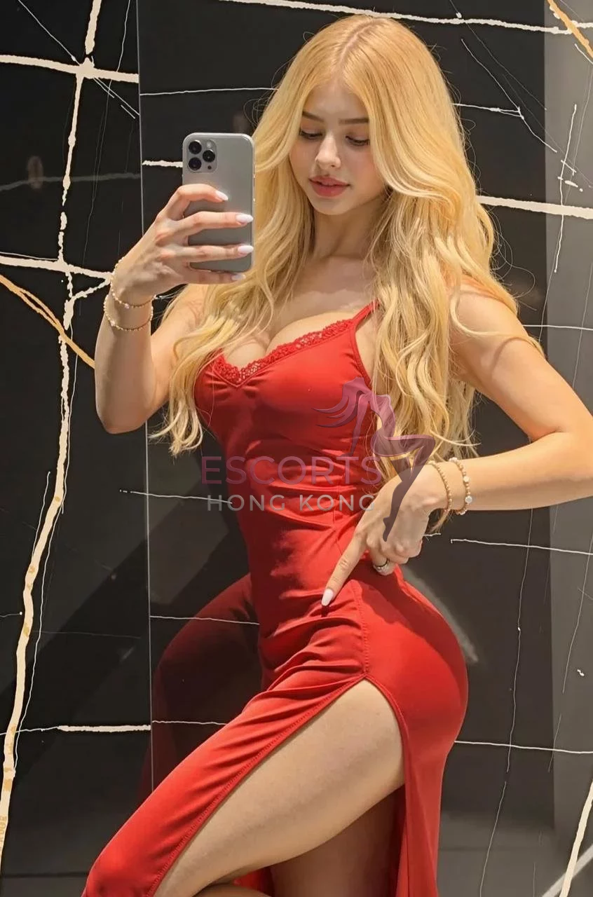 April, 22 years, 159 cm 2