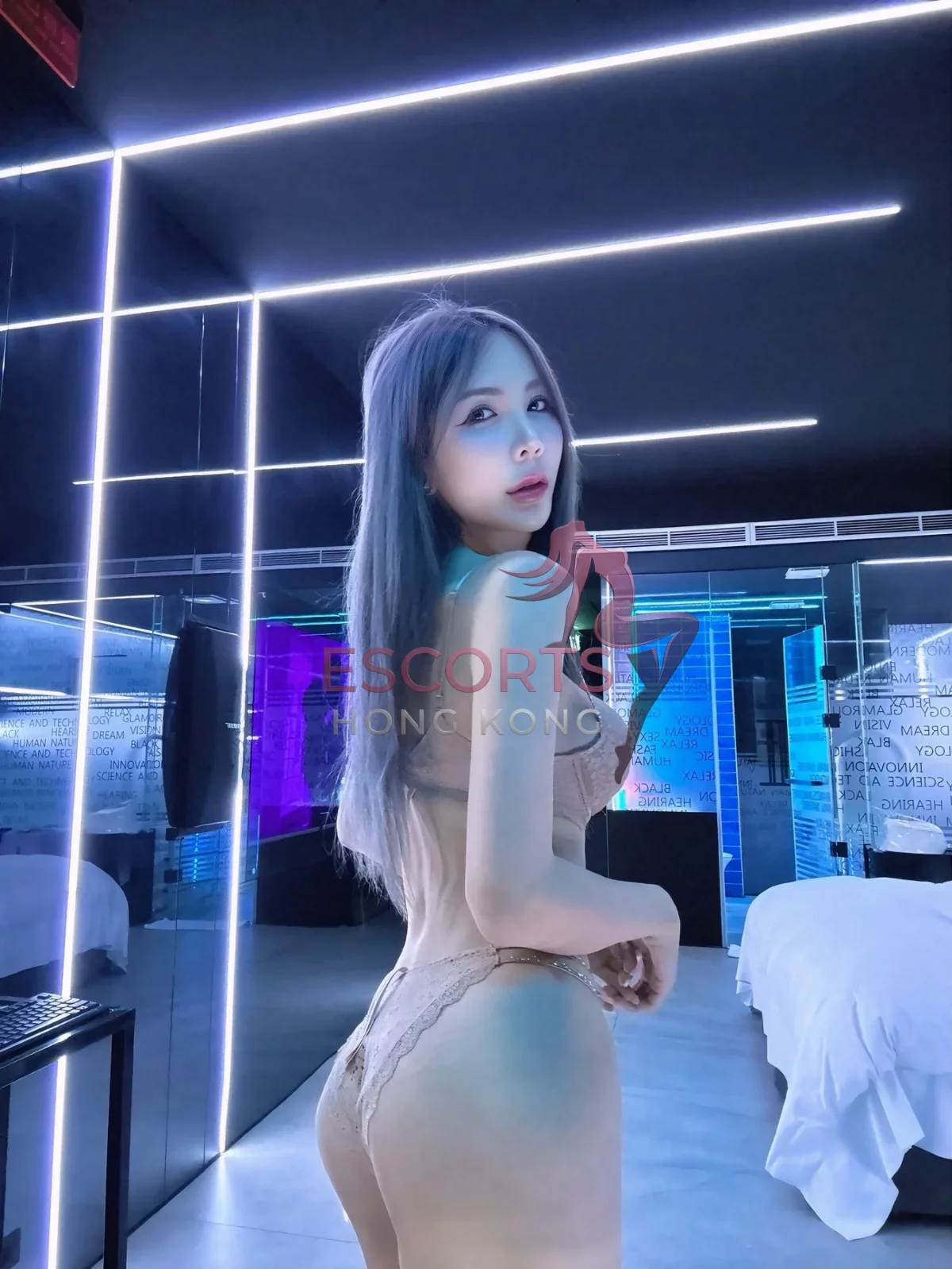 Emily, 25 years, 169 cm 2