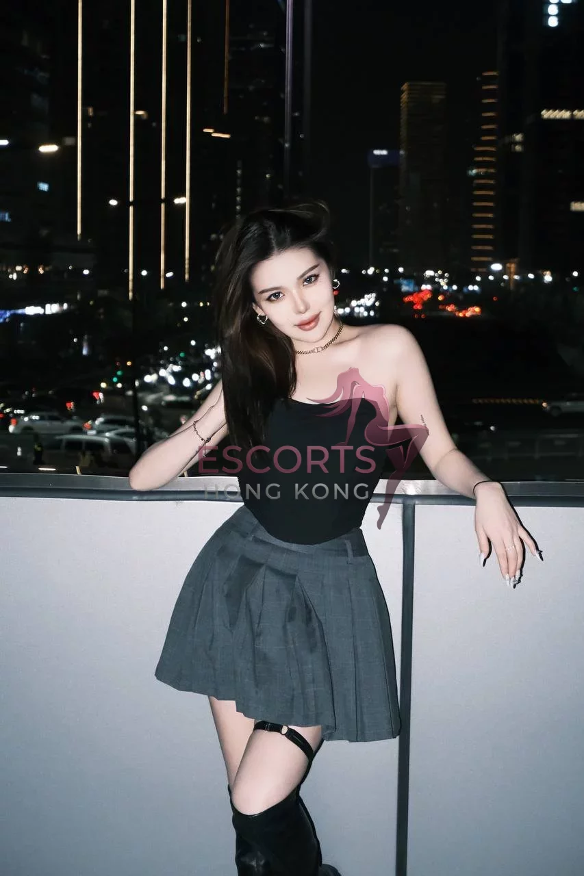 Carla, 21 years, 173 cm 3
