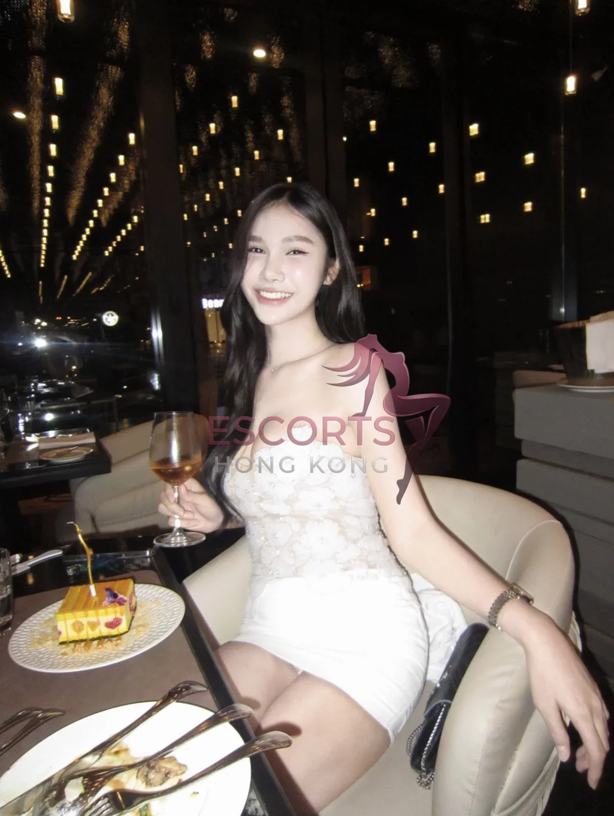 Emilia, 21 years, 170 cm 5