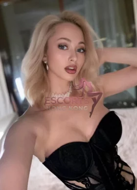 Charlotte, 28 years, 170 cm