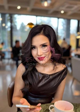 Melani, 25 years, 168 cm