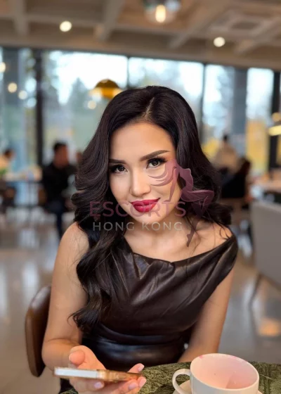 Melani, 25 years, 168 cm