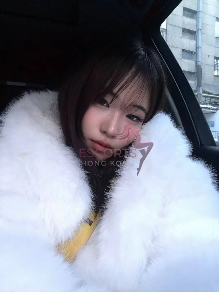 Selina, 20 years, 157 cm